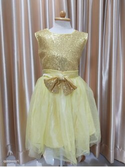 ชุดเด็กแขนกุดเลื่อมติดโบว์สีเหลือง