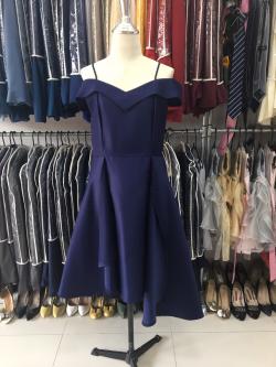 (PRE-LOVED) ราตรีสั้นสีกรมท่า ปาดไหล่ กระโปรงบาน (L)