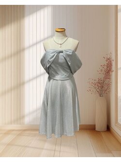 (PRE-LOVED) ราตรีสั้นกลิตเตอร์ปาดไหล่สม็อคหลัง F