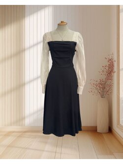 เดรสสั้นสีดำ แขนผ้าแก้วสีครีม แต่งริ้ว ไซส์ M