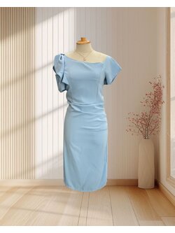 (PRE-LOVED) ราตรีสั้นสีฟ้าปาดไหล่ 1 ข้าง มีปกโบว์ 1 ข้าง ไซส์ S