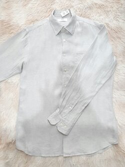 เสื้อเชิ้ตแขนยาวสีเทา (M)