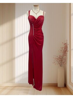 (PRE-LOVED) ราตรียาวผ้ามันกากเพชรเข้ารูปผ่าข้างสีแดง(S)