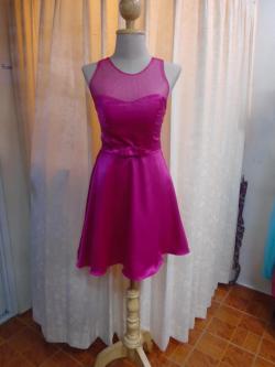 ชุดราตรีสั้นบานเย็นแขนกุดผ้าซาติน(ฟรีไซส์)