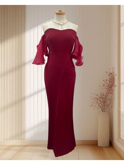 (PRE-LOVED) ยาวเลือดหมูเกาะอกมีแขนผ้าแก้วระบาย (L)