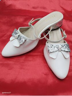 รองเท้าส้นเตี้ย เปิดส้นหน้าโบว์ สีขาว 39