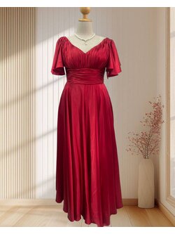 (PRE-LOVED) ราตรียาวผ้าซาติน อกจีบ มีแขน L