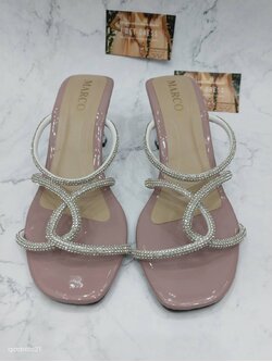 รองเท้าส้นแก้ว ชมพู สายไขว้เพชรสูง2นิ้ว 40