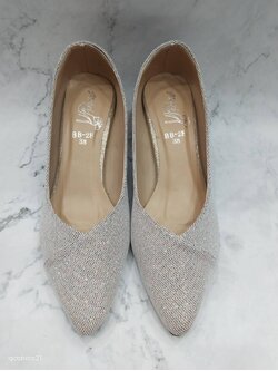 รองเท้าคัชชูสีนาคหน้าวี 38