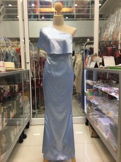 (PRE-LOVED) ราตรียาวสีฟ้าอ่อนบ่าเบี่ยง (S) มือ2
