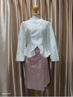 ผ้าถุงสั้นสีชมพู