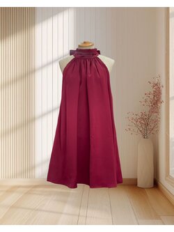 (PRE-LOVED)ราตรีสั้นสีแดงไวน์ แขนกุด แต่งริบบิ้นผูกโบว์ช่วงคอ ไซส์ M