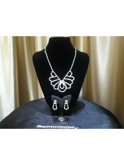 สร้อยเพชรเซตกลาง