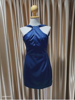 (PRE-LOVED) ราตรีสั้นอกไขว้S