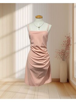 ชุดเดรสสั้นสายเดี่ยว สีชมพู L