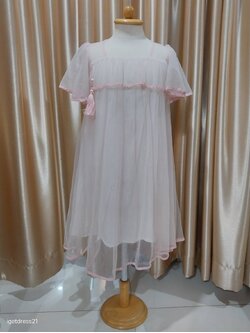 ชุดเด็กสีชมพูผ้ามุ้ง