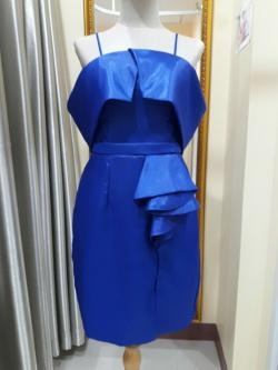 ชุดราตรีสั้นสีน้ำเงินสายเดี่ยวปาดไหล่เอวแต่งระบาย(ฟรีไซส์)