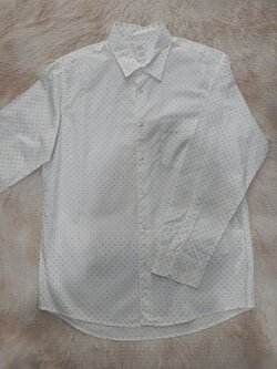 เสื้อเชิ้ตแขนยาวสีขาว(M)