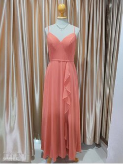 (PRE-LOVED) ชุดราตรียาวสายเดี่ยวสีส้ม แต่งระบาย S