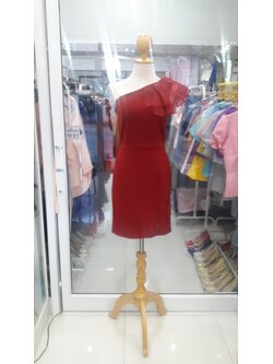 สั้นแดงไหล่ผ้าแก้ว (M)