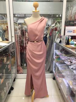 ราตรียาวสีชมพูไหล่เบี่ยง (M)
