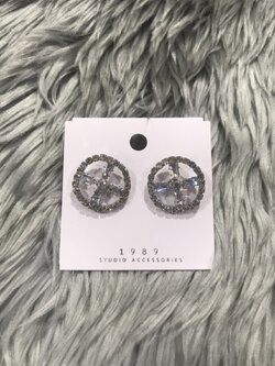 ต่างหูเพชร