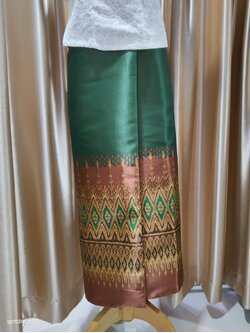 ผ้าถุงไทยสีเขียว