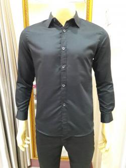 เสื้อเชิ๊ตผู้ชายสีดำ (L)
