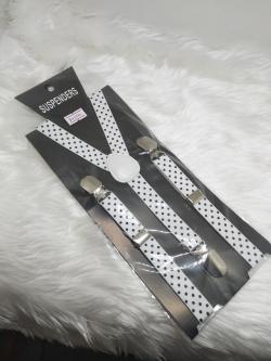 สายเอี๊ยมสีขาวจุดดำ