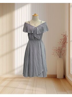 เดรสยาว สีขาวดำลายทาง สายเดี่ยว ระบายแขน ไซส์ L