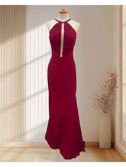 (PRE-LOVED) ชุดราตรียาวสีแดงเว้าแขนอกซีทรู S