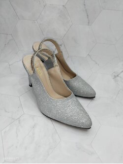 รองเท้าคัทชูสีเงินกลิตเตอร์ 35