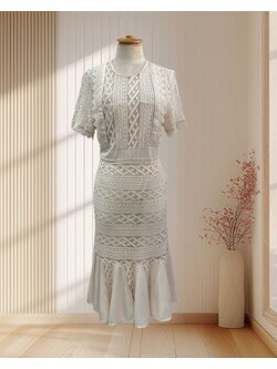 เดรสลูกไม้ สีครีม กระโปรงหางปลา สวยหวานเรียบร้อย ไซส์ L