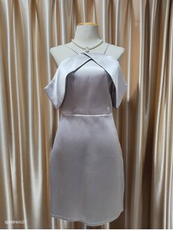(PRE-LOVED) ชุดราตรีสั้น เข้ารูปปิดแขน(S)