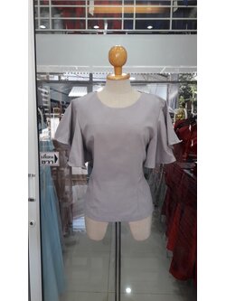 เสื้อสีเทา (XL)