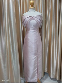 ยาวชมพูปาดไหล่ผ้าไหม (L)