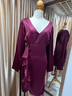 ราตรีสั้นแขนยาวแต่งระบาย XL