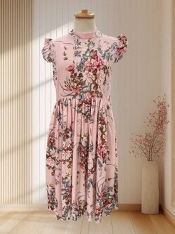 เดรสสั้นสีชมพูลายดอก แขนกุดมีระบายหวานๆ ไซส์ L