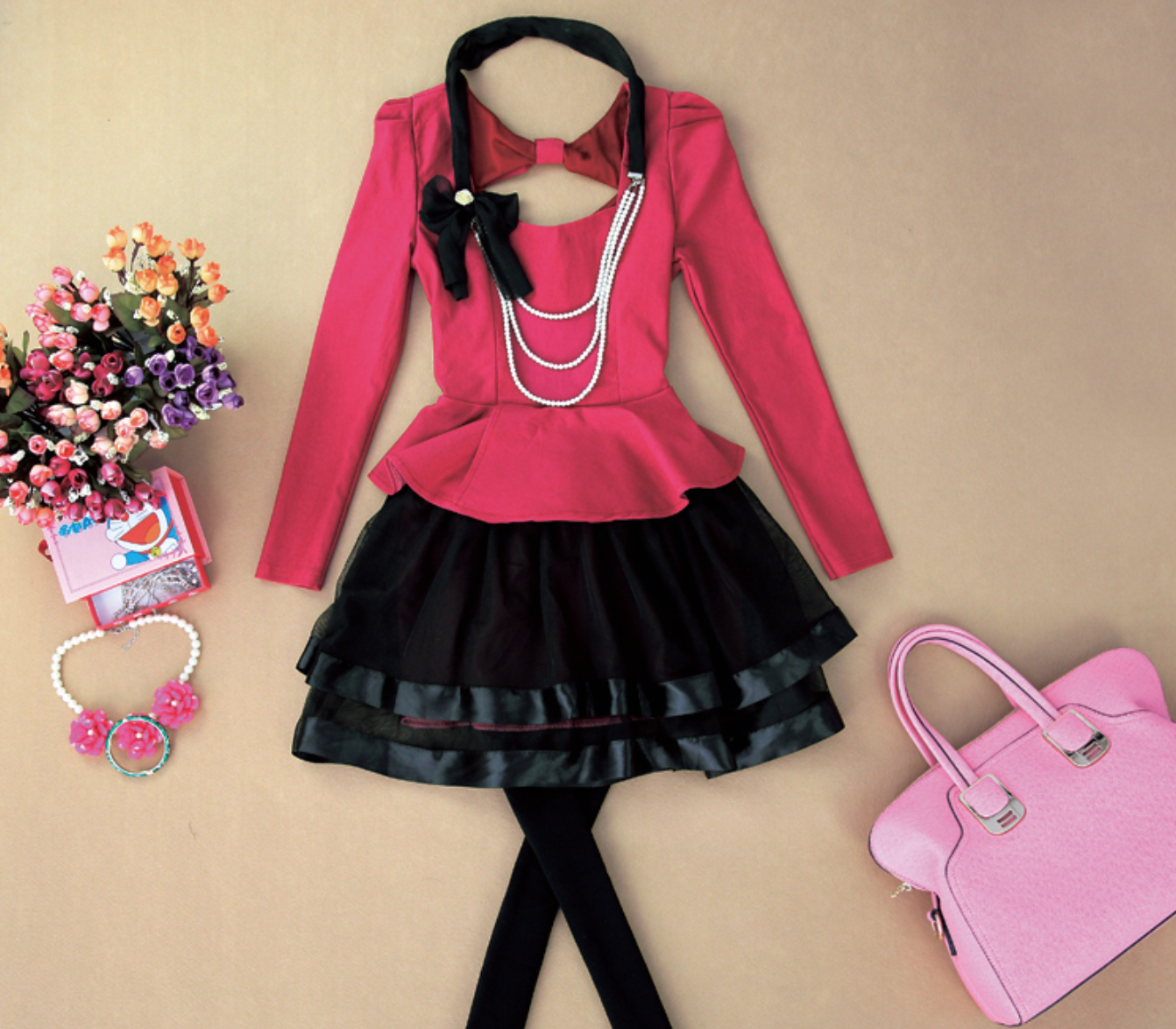 ชุดไฟSoft box พร้อมขั้วหลอด E27 สามารถใส่ได้ 4 หลอด (ราคาไม่รวมหลอดไฟ)