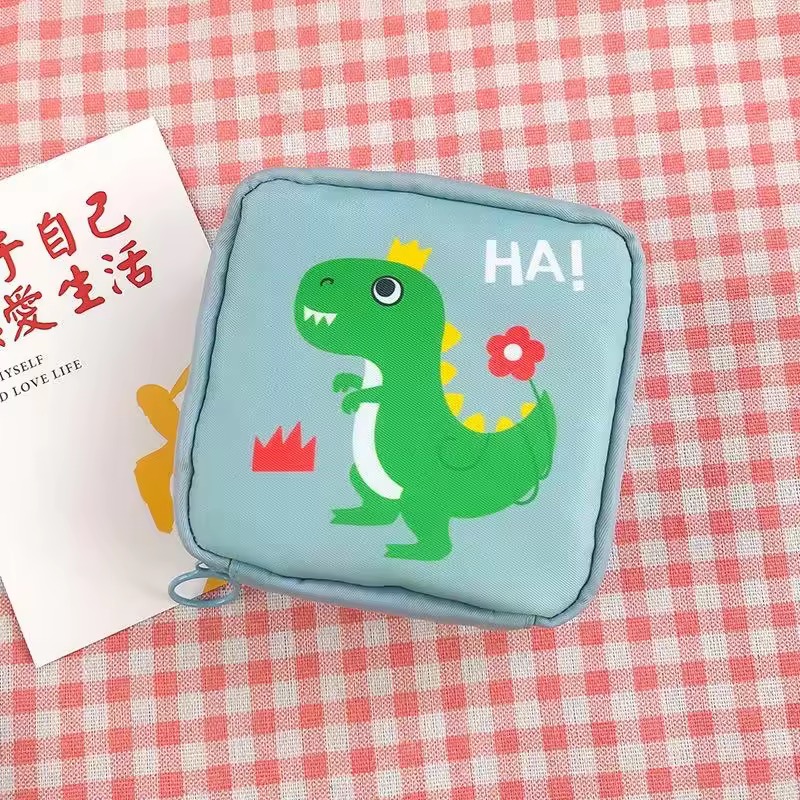 (ของแถม) กระเป๋าใส่ผ้าอนามัย ลายไดโนเขียว