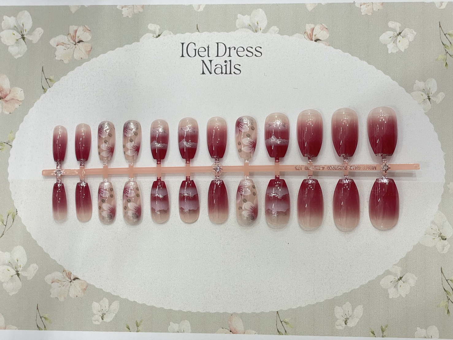 เล็บปลอม