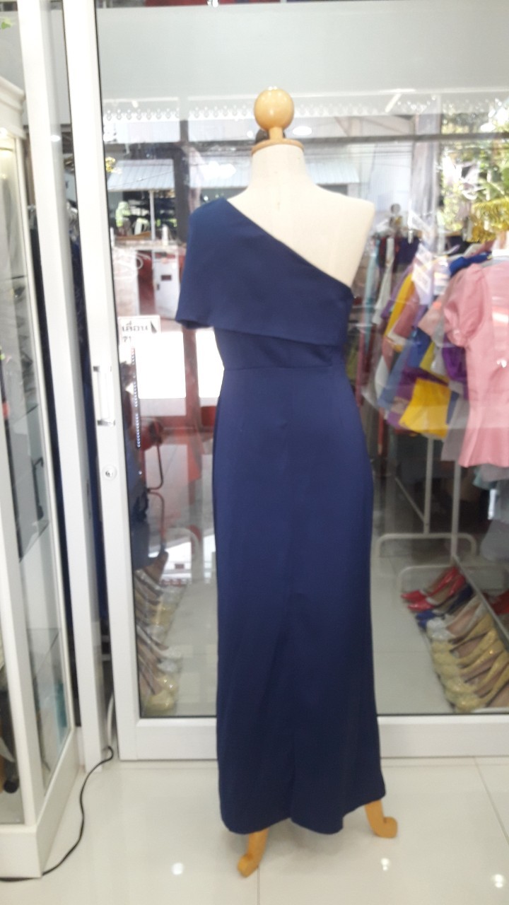 (PRE-LOVED) ยาวกรมไหล่เบี่ยง (L)