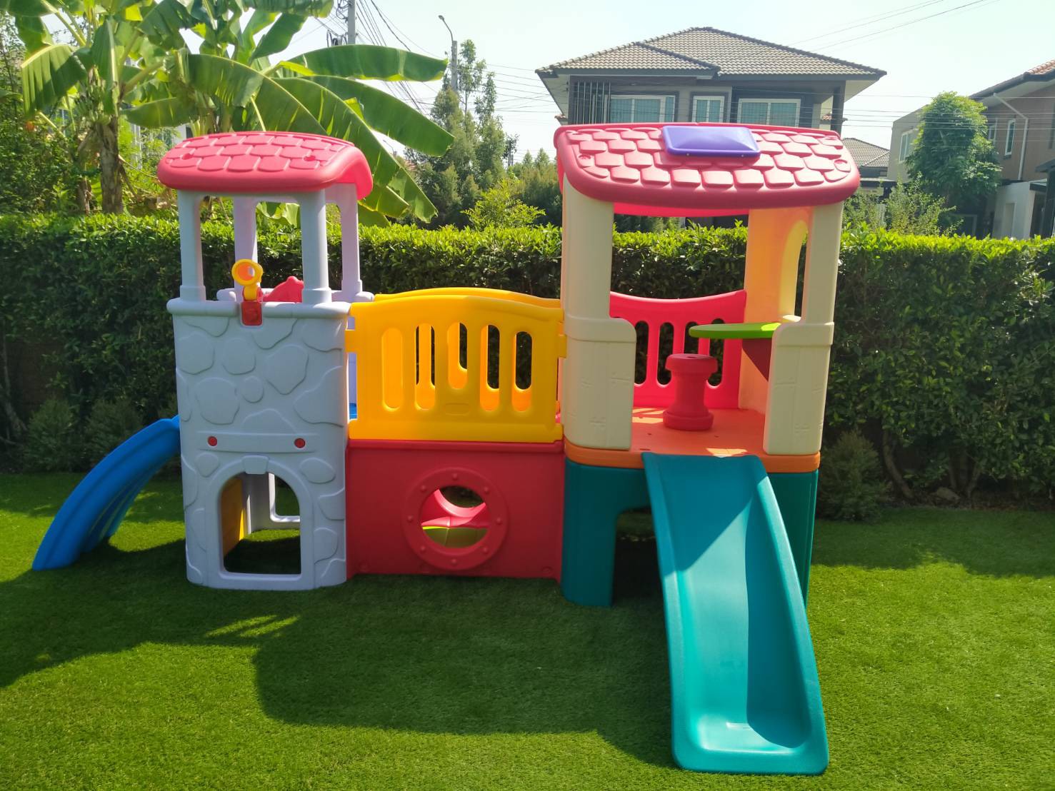 บ้านเด็กเล่น บ้านน้อยสองชั้น สีขาว-แดง