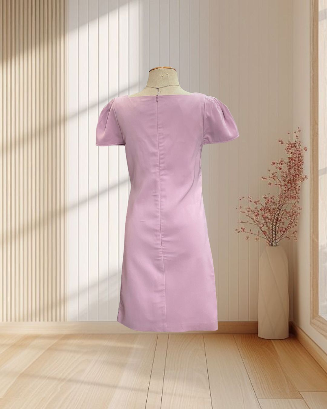 (PRE-LOVED) เดรสสั้นสีชมพู แขนพอง กระโปรงทรงสอบ ไซส์ M