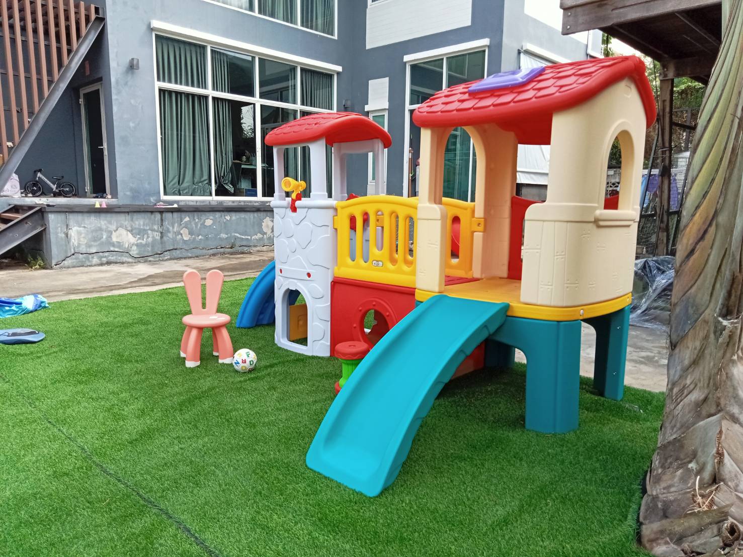 บ้านเด็กเล่น บ้านน้อยสองชั้น สีขาว-แดง