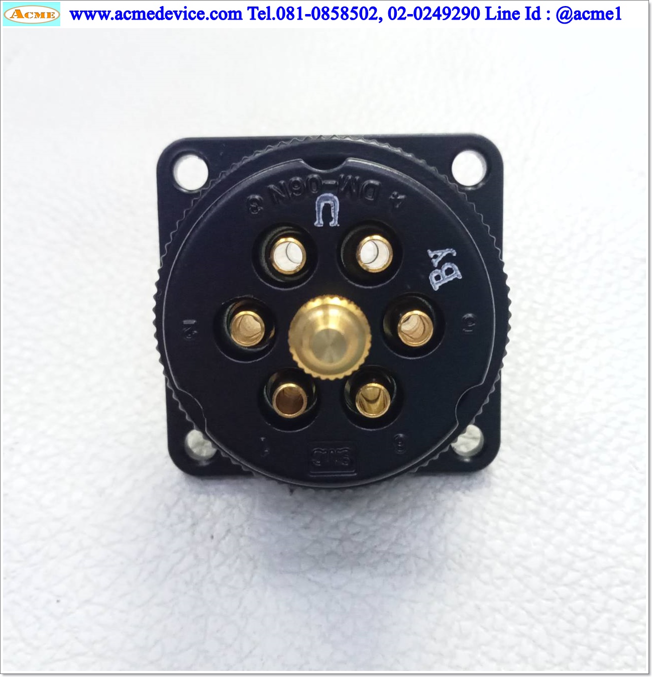 Multi connector SMC รุ่น DM6-06NU-C2, Tube 6 mm., 6 Connecting