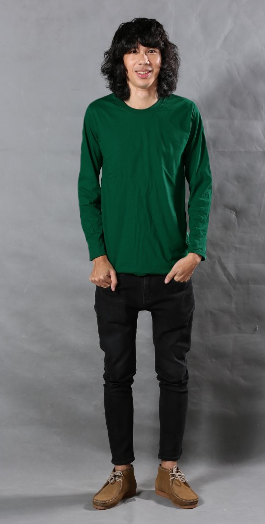 เสื้อยืด สีเขียวหัวเป็ด คอกลม แขนยาว Size M