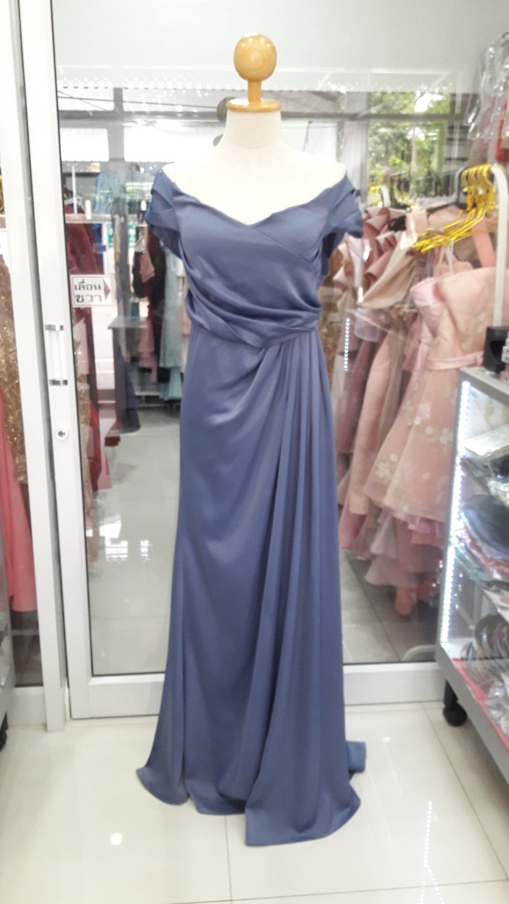 (PRE-LOVED) ราตรียาวสีฟ้าอมเทา ปาดไหล่ จีบอก ไซส์ 2XL