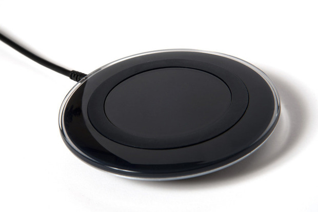 ที่ชาร์จไวเลส ไร้สาย พร้อมแผ่นชาร์จ Wireless Charger แท้ ใช้ได้กับ iPhone5/5s/6/6s (สีดำ)