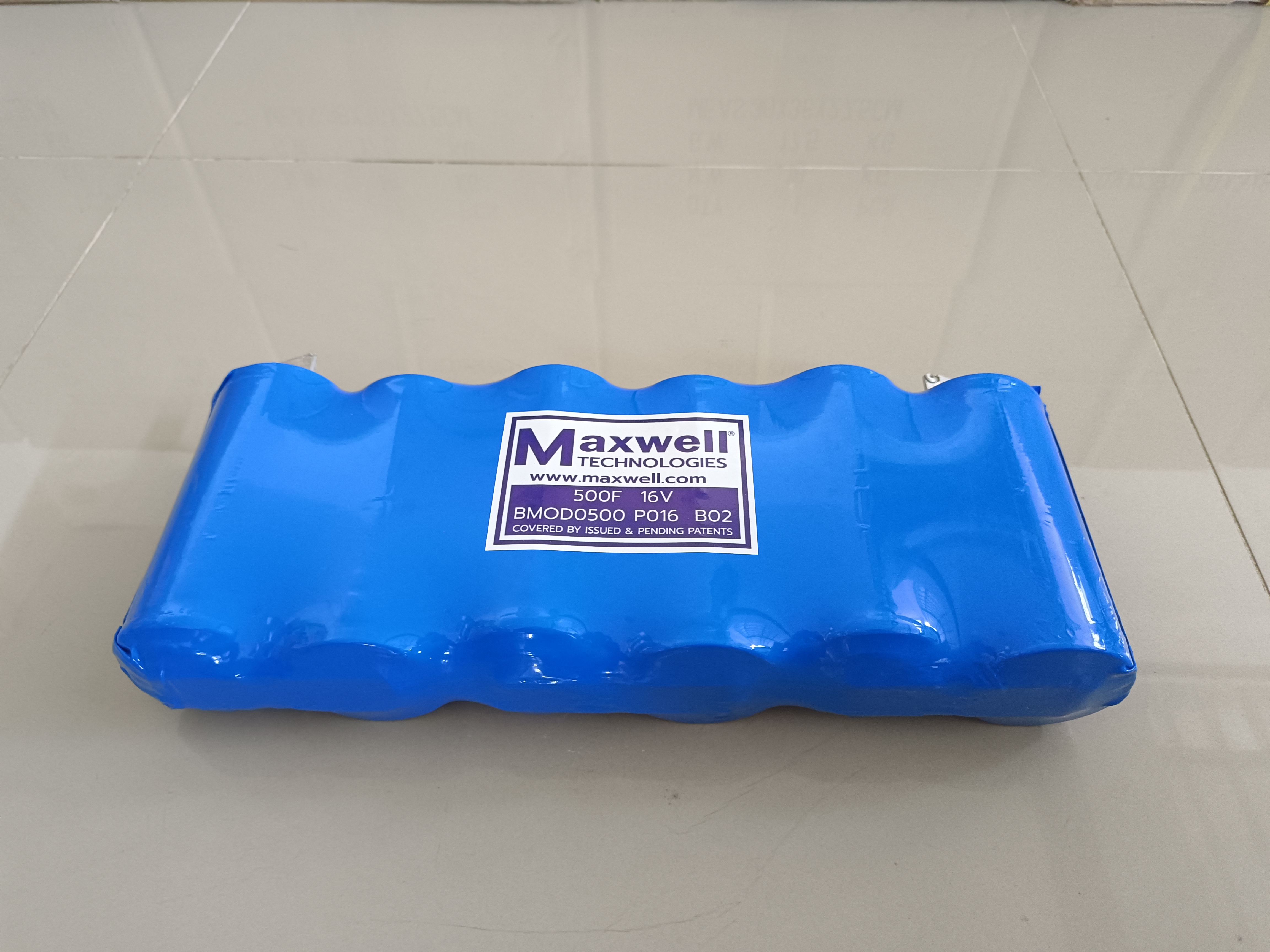 คาปา 16V 500F (2.7V 3000F x6) แบบแถวยาวเรียง 6ลูก